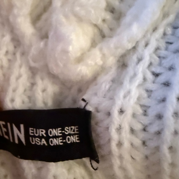 NWOT White Knit Sweater - Picture 8 of 8